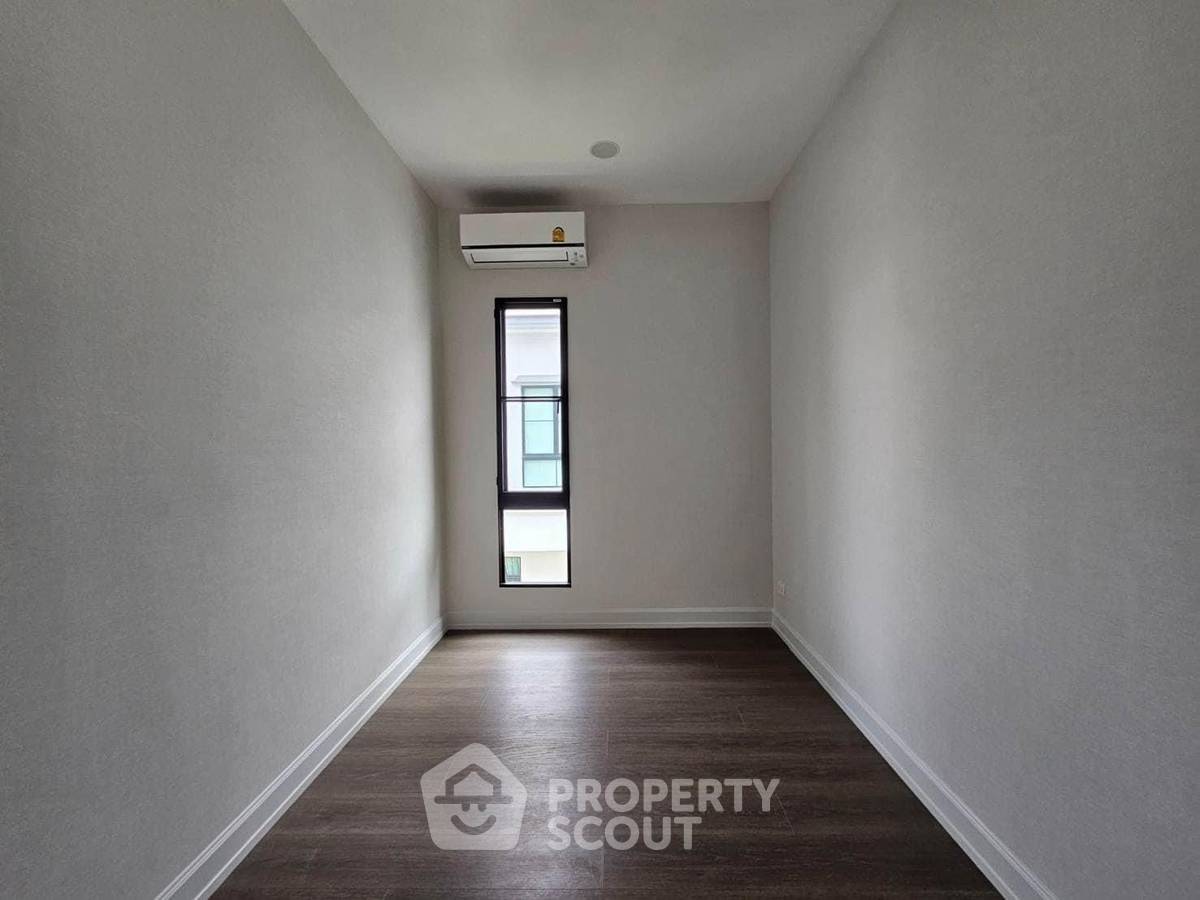 รูป บ้านเดี่ยว 4 ห้องนอน สำหรับเช่า โครงการนันทวรรณ ปิ่นเกล้า-กาญจนฯ (เลี้ยงสัตว์ได้) (ID 1530352) - รูปที่ 24/33