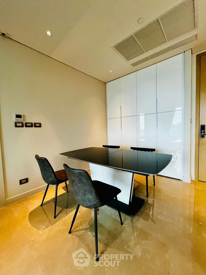 รูป คอนโด 2 ห้องนอน ชั้น 31 ขนาด 112 ตร.ม. Sindhorn Residence ใกล้ BTS ราชดำริ (ID 1703011) - รูปที่ 9/24