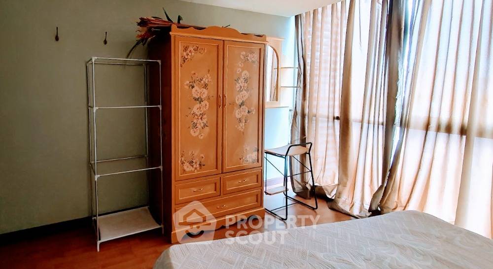 picture 2-BR 64 Sqm Condo At The Kris Ratchada 17, 400m to MRT Sutthisan (ID 820841) - 8/10