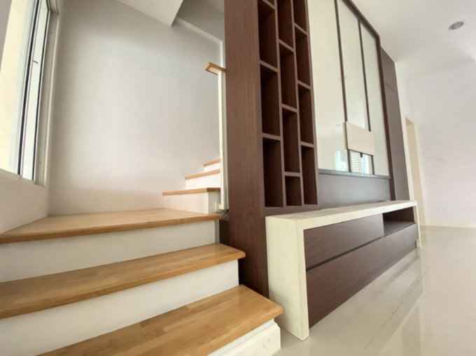 รูป 🏠 ขายทาวน์เฮ้าส์ บ้านกลางเมือง ลาดพร้าว 101 💰 ราคา 4.70 ล้านบาท | เนื้อที่ 20 ตร.ว. - รูปที่ 4/14