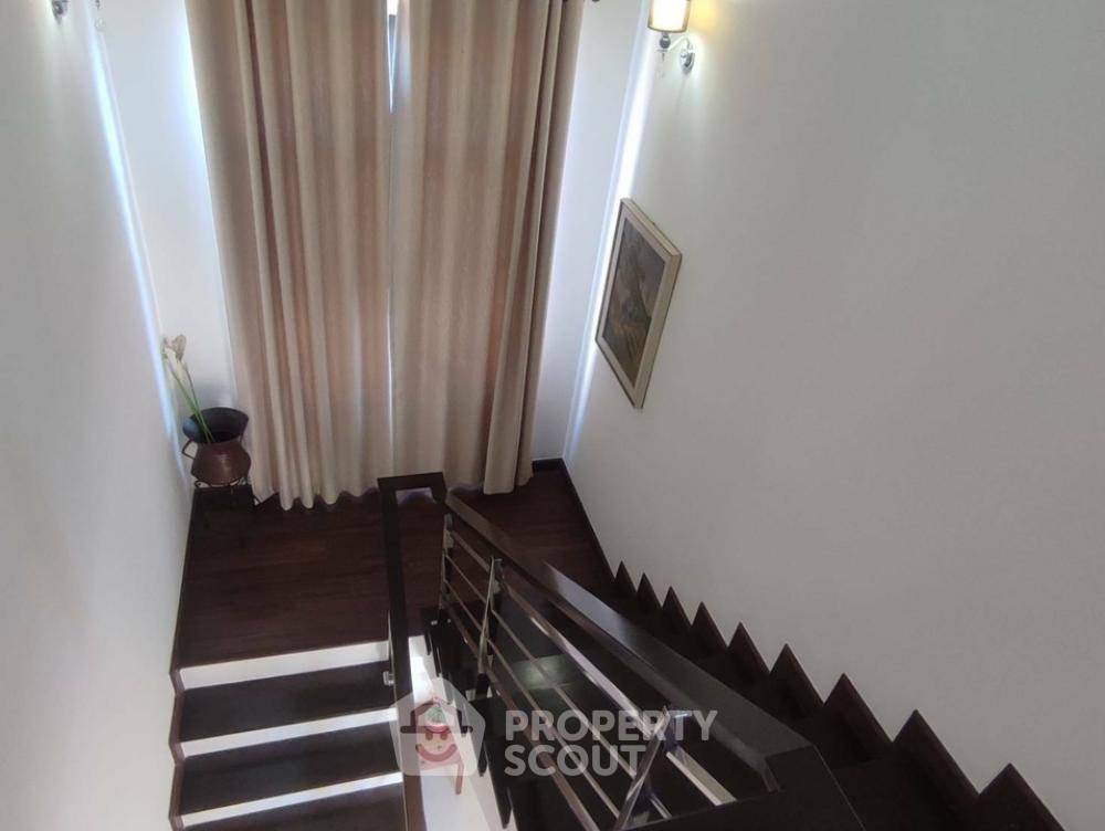 รูป บ้านเช่า 3 ห้องนอน Pet-Friendly ใกล้ Sanctuary Of Truth บางเสร่ สัตหีบ (ID 1415850) - รูปที่ 10/11