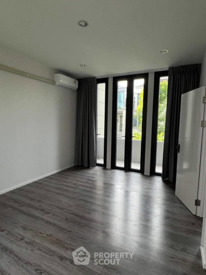 รูป บ้านแฝด 3 ห้องนอน ขาย The Sonne Srinakarin-Bangna (ดอกไม้ เขตประเวศ) (ID 1216969) - รูปที่ 14/20