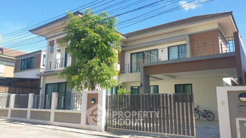 บ้านเช่า 3 ห้องนอน Pet-Friendly ใกล้ Sanctuary Of Truth บางเสร่ สัตหีบ (ID 1415850)