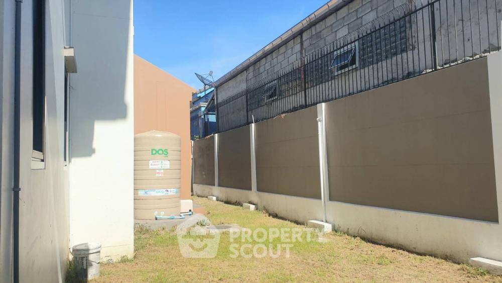 รูป บ้าน 3 ห้องนอน 309 ตร.ม. สำหรับขาย ซานคทัวรีออฟทรูธ บางเสร่ สัตหีบ (ID 1415646) - รูปที่ 5/5