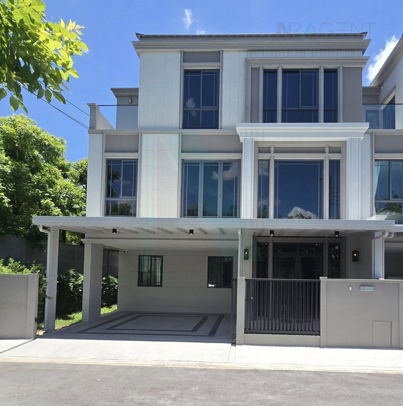 บ้านเดี่ยวให้เช่า : 📌 ให้เช่าบ้านเดี่ยว 3 ชั้น บ้านกลางเมือง คลาสเซ่ สุขุมวิท 77 2 ห้องนอน 3 ห้องน้ำ