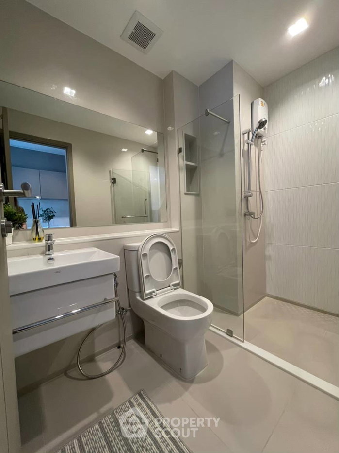 picture 200m To BTS Chit Lom | 16th-Floor 2-BR At President Place (ID 1130871) - 10/27