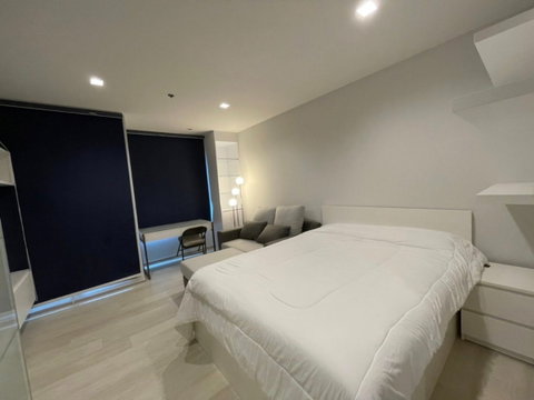 Life One Wireless ห้องสวย ราคาดี สอบถามเพิ่มเติมได้ที่ Line @condorental