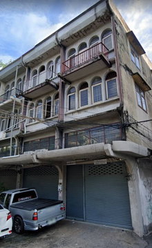 ขายอาคารพาณิชย์ 3.5 ชั้น 2 คูหา พร้อม Warehouse 82 ตรว. เหมาะทำธุรกิจ/ โรงงาน GMP เขตสวนหลวง กรุงเทพ