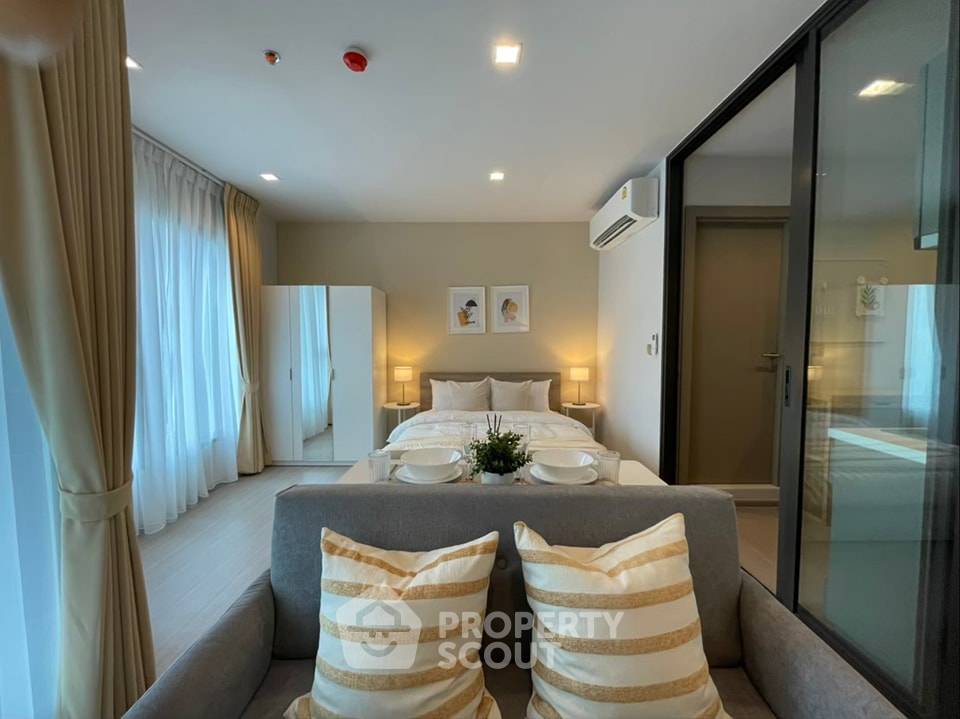 picture 200m To BTS Chit Lom | 16th-Floor 2-BR At President Place (ID 1130871) - 9/27