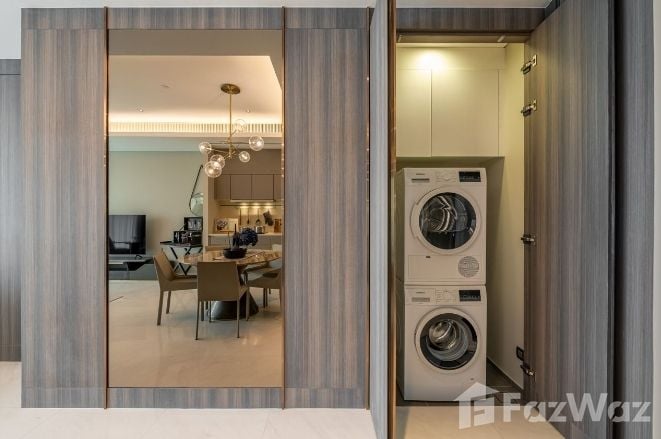 picture 1 Bedroom Condo for rent at Sindhorn Tonson 1382288 - 9/13