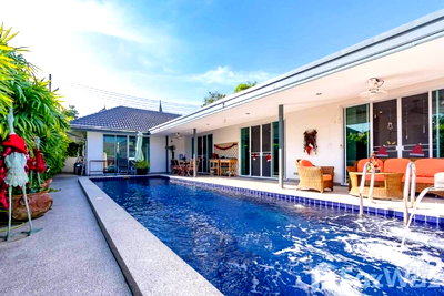 Houses for sale Hua Hin Bus Station : 3 Bedroom House for sale at Milpool Villas  5550337