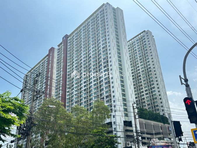 Lumpini Park Riverside Rama 3