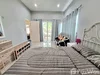 listing thumbnail image 18