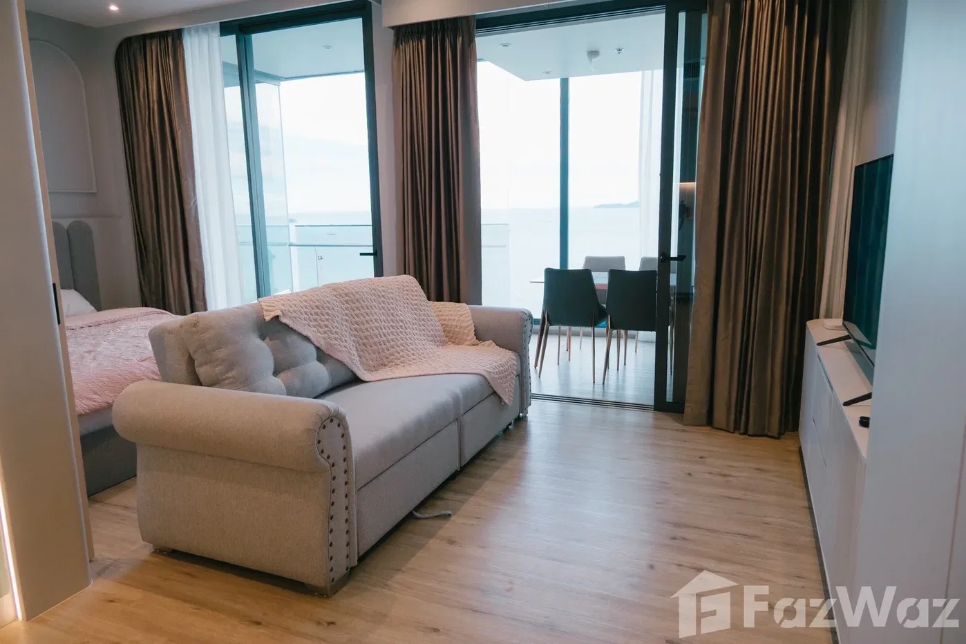 picture Studio Condo for sale at Arom Wongamat 5597198 - 9/19
