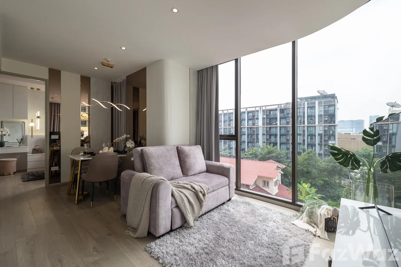picture Bright 2 bd, 2 bathroom apartment close to metro. 1935645 - 2/33