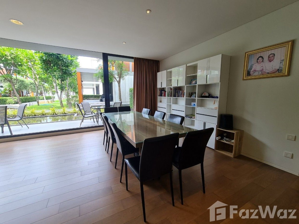 picture 3 Bedroom Condo for sale at Baan Sumranlom  1650142 - 8/24