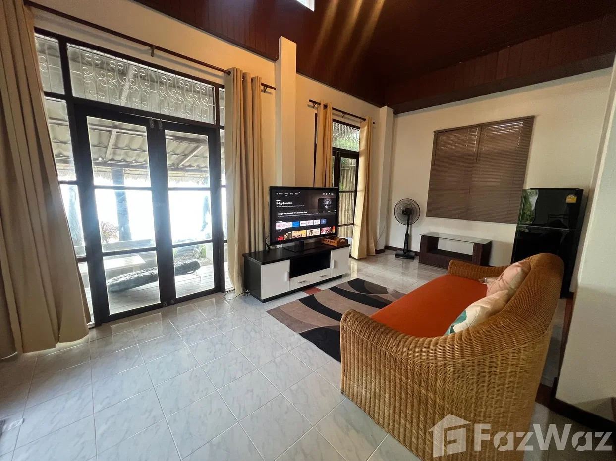 picture 2 Beds Beachfront house 5344602 - 1/8