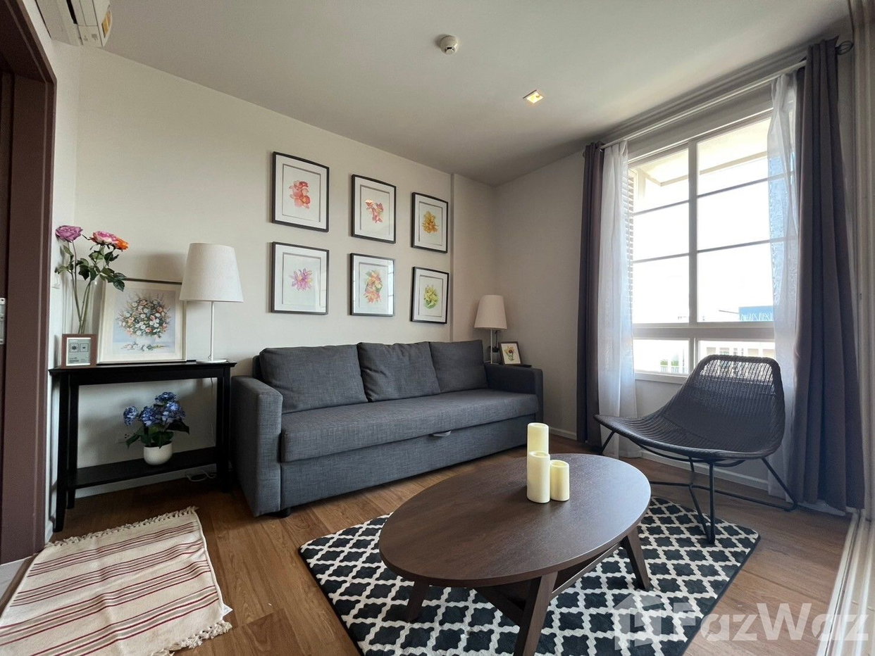 picture 2 Bedroom ,Top Floor in Autumn Condominium 1995080 - 10/11
