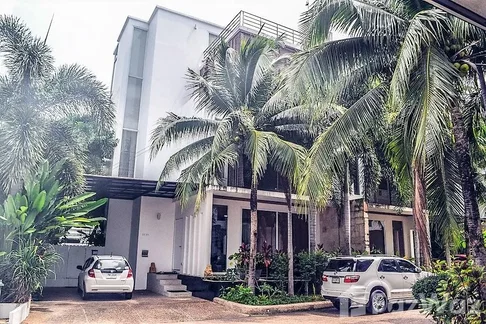 4 Bedroom Villa for sale at The Lantern 25744