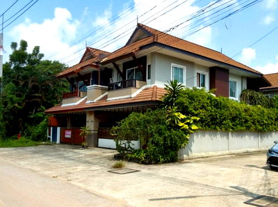 บ้านแฝด หาดใหญ่ สงขลา : บ้านแฝด 48.7 ตร.วา พงศ์มลวิวัฒน์ อำเภอหาดใหญ่ จังหวัดสงขลา 2.4M