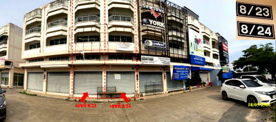 Shophouses for sale Phitsanulok : SHOP HOUSE 32 Sq.w. Muang Phitsanulok Phitsanulok for 4M