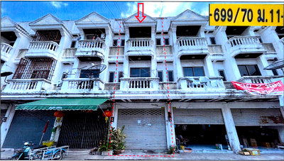 Shophouses for sale Kasetsart University Si Racha Campus : SHOP HOUSE 16 Sq.w. Si Racha Chonburi for 915,000