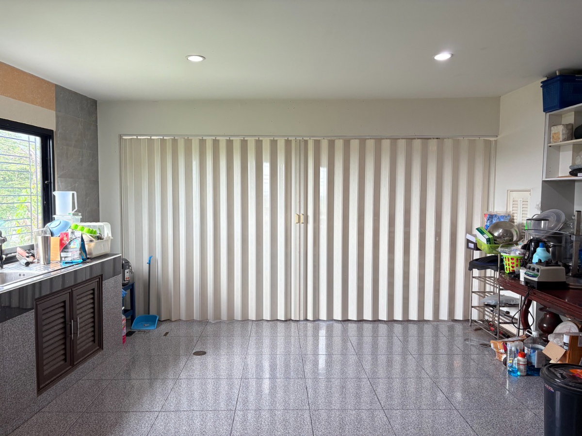 รูป UK07-014 🏡 ขายอาคารพาณิชย์ 3 ชั้น ทำเลทอง ใจกลางเมือง เหมาะแก่การลงทุน‼️ - รูปที่ 13/30