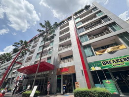 Project The Trendy Condominium Picture - 2/13