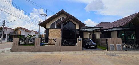 UK06-055 🏡 Single house at the edge of Sanmanee Village, Nature 17 🧡 For rent 14,000 baht/month — Ready to move in 1 Oct. 2025