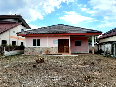 Houses for sale Muang Phitsanulok Phitsanulok : HOME 140 Sq.w. Muang Phitsanulok Phitsanulok for 1.2M