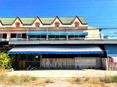 Shophouses for sale Nakhon Sawan : SHOP HOUSE 58.6 Sq.w. Muang Nakhon Sawan Nakhon Sawan for 3.7M