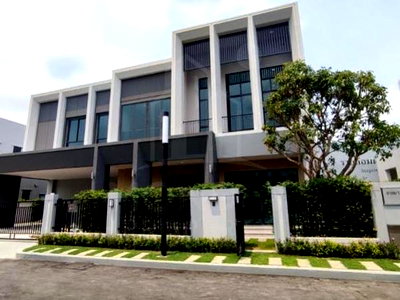 Houses for sale : For Sell | bangkok boulevard signature westgate