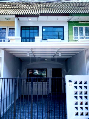 Townhouses for sale Eastern Asia University : 🔥Hot​Deal​‼️For Sale at Baan Sathaporn Rangsit