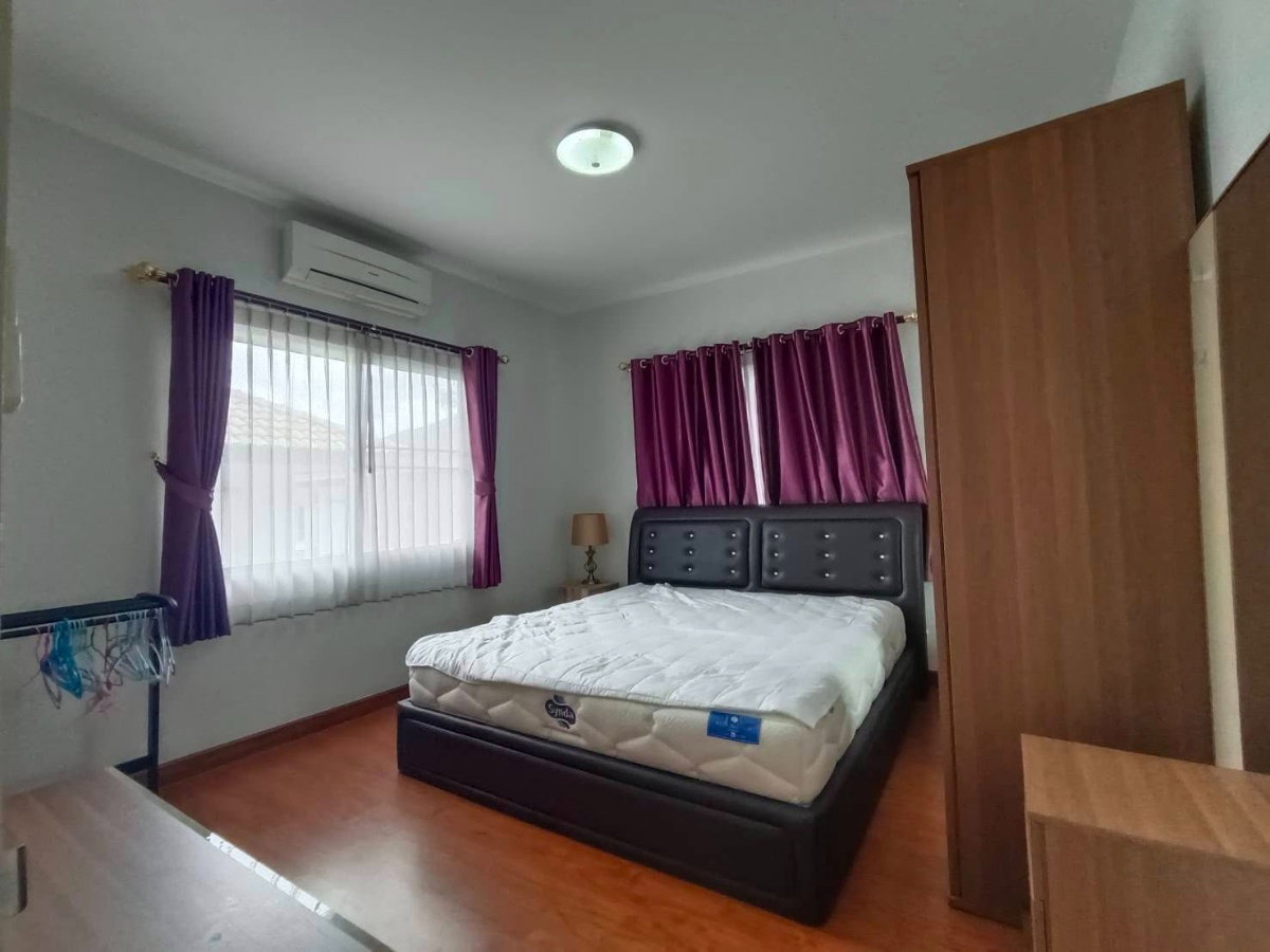 รูป UK06-066 🏡✨ บ้านเช่าพร้อมอยู่ Lake Valley บ่อวิน – บ้านแหลมฉบัง 💵 ค่าเช่า 38,000 บาท/เดือน (รวมค่าส่วนกลาง) - รูปที่ 2/8