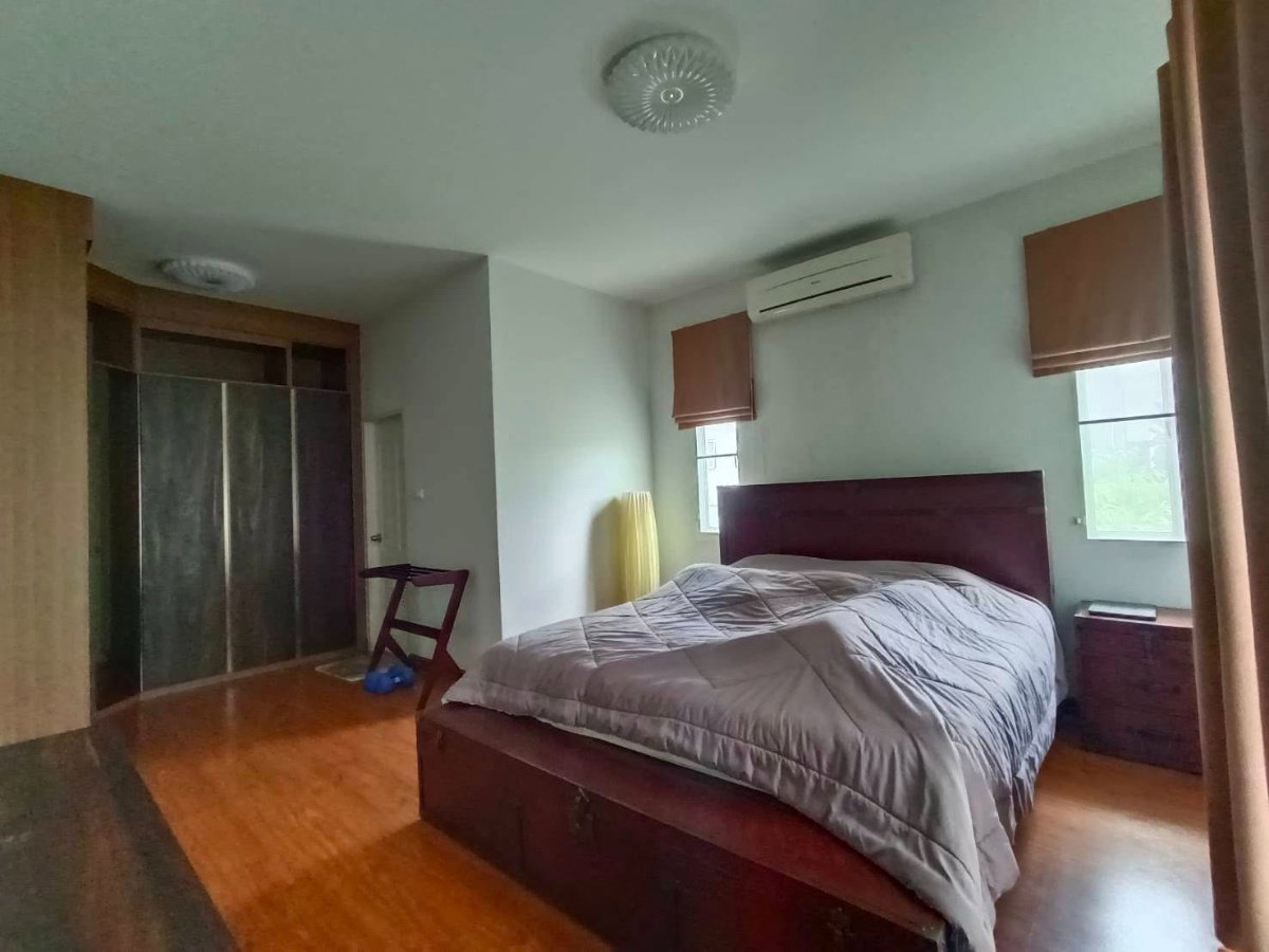 รูป UK06-066 🏡✨ บ้านเช่าพร้อมอยู่ Lake Valley บ่อวิน – บ้านแหลมฉบัง 💵 ค่าเช่า 38,000 บาท/เดือน (รวมค่าส่วนกลาง) - รูปที่ 4/8