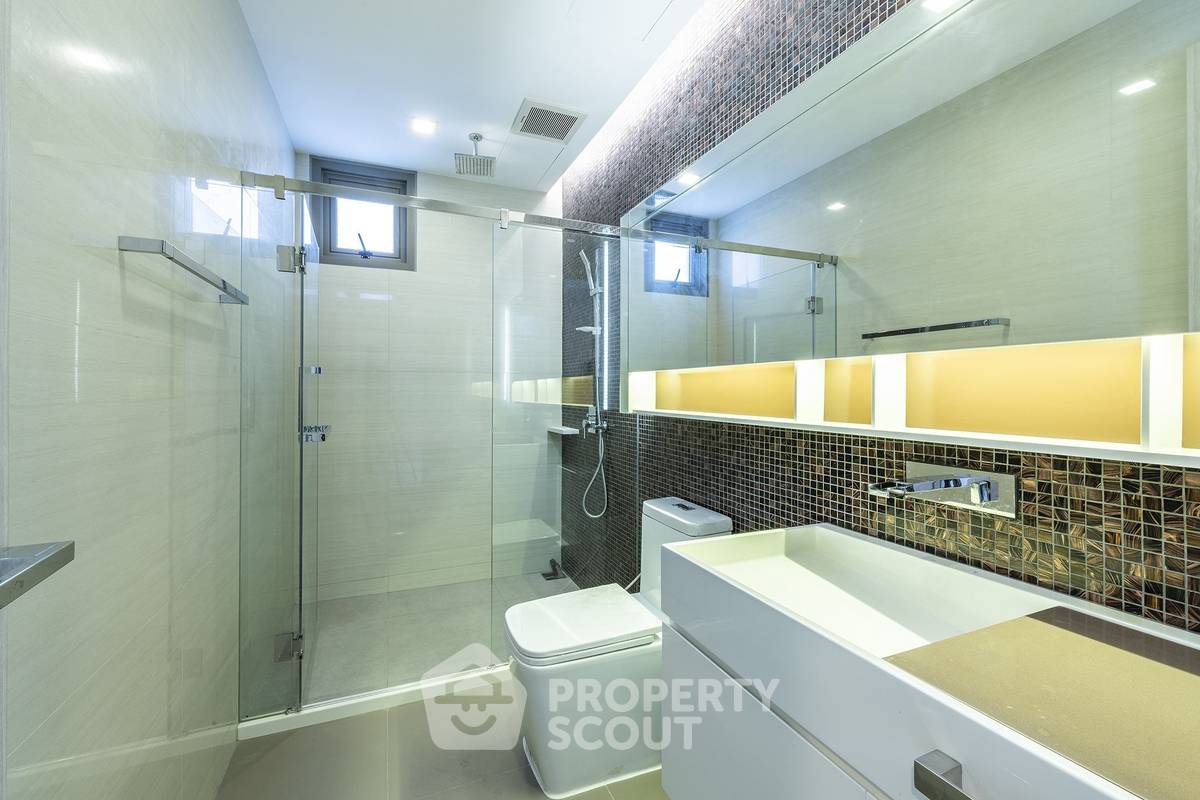 picture 2-BR 333 Riverside Near MRT Bang Pho (100m) | 141 Sqm (ID 1204210) - 7/9