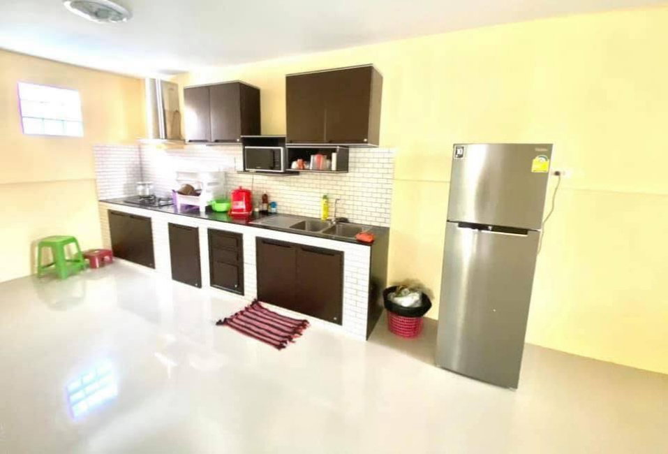 รูป UK06-071 🏡 เช่าบ้านเดี่ยว 3 ห้องนอน 2 ห้องน้ำ – ซอยซากค้อ-หนองขาม 5 💰 ค่าเช่า 20,000 บาท - รูปที่ 3/12