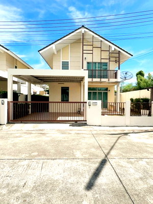 เช่าบ้านเดี่ยว ชลบุรี : UK06-077 🏡 บ้านเดี่ยวให้เช่าในหมู่บ้านแมกโนลีย์ 📍ติดถนนใหญ่ เดินทางสะดวก 💰 ราคาเช่าเพียง 25,000 บาท/เดือน