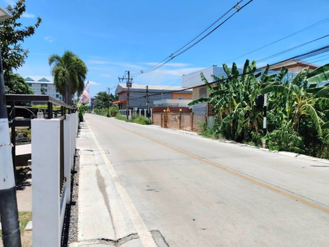 ขายที่ดิน 200 ตรว. ถนนรังสิต-บางพูน ตรงข้าม ตลาดพูนทรัพย์ ซอยบ้านกลาง