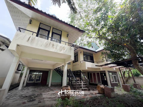 ที่ดินพร้อมบ้านเดี่ยว 2 ชั้นซอยชมวิหค ตำบลคลอง5 ปทุมธานี