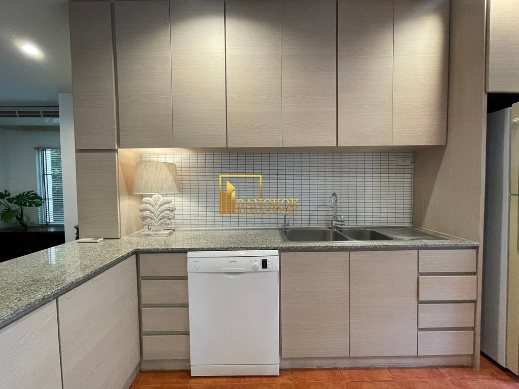 รูป Spacious 4 Bedroom House With Pool in Phrom Phong - BR7949SH - รูปที่ 6/13