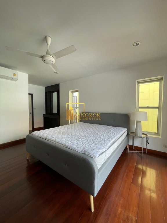 รูป Spacious 4 Bedroom House With Pool in Phrom Phong - BR7949SH - รูปที่ 10/13