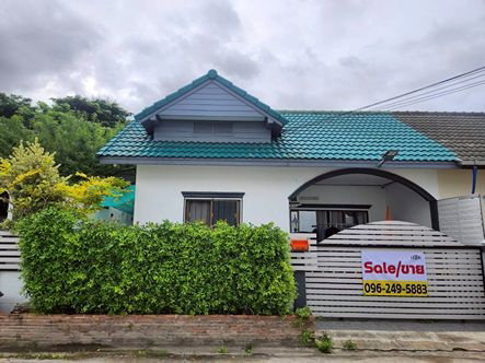 Urgent Sale! Renovated Corner Sale Townhome in Holiday Villa, Bang Lamung Pattaya | 28.9 sq.wah | Prime Location Near Highway No.7