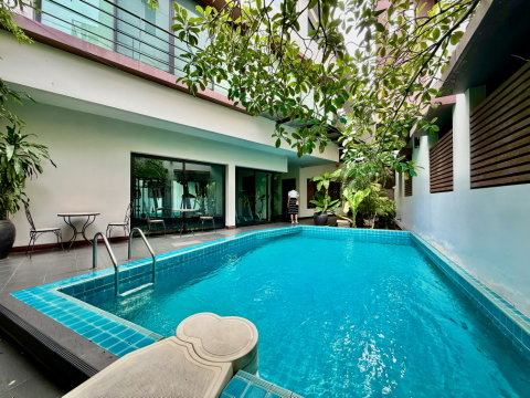 ขายอพาร์ตเมนต์ บ้านศศิดา 4 อาคาร 229 ตร.วา 1240 ตร.เมตร สุขุมวิท 24