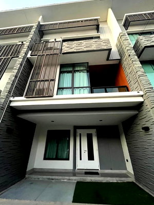ทาวน์โฮมให้เช่า : #A124520 ✅ 19/8/68  ให้เช่าทาวน์โฮม Plex Residence Nawamin 111📲📢สอบถาม ld line @condoboy