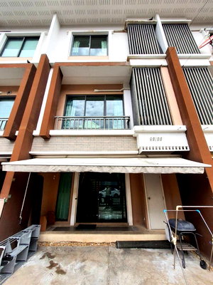 ทาวน์โฮมให้เช่า : 🏡 ทาวน์โฮมหมู่บ้านไพรเวท อ่อนนุช 36 ทำเลเยี่ยม ใกล้เมือง