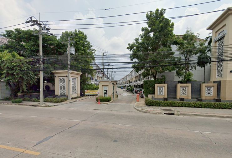 Baan Klang Muang Urbanion Ladprao-Sena