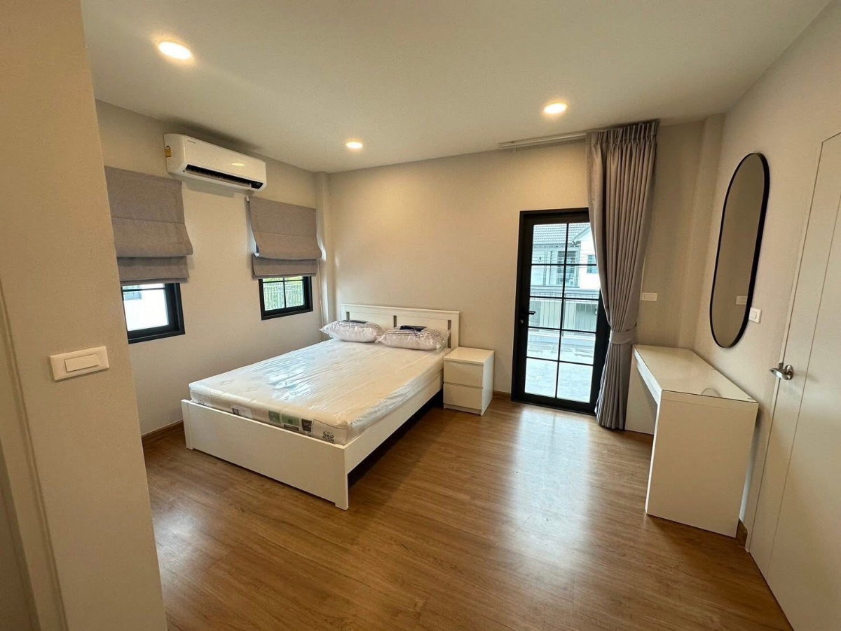 picture Centro                      Bangna  - 13/16