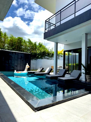 เช่าบ้านเดี่ยว ม.ศิลปากรวิทยาเขตสารสนเทศเพชรบุรี : บ้านเช่า 4 ห้องนอน 205 ตร.ม. ที่ลีลีฟ วัลเลย์ พูลวิลล่า หัวหิน (ID 2071706)