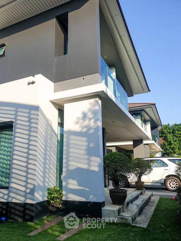 รูป บ้านเช่า 4 ห้องนอน โครงการเศรษฐสิริ กรุงเทพกรีฑา ใกล้หัวหมาก บางกะปิ (ID 1752192) - รูปที่ 3/14